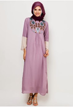 Model Baju Muslim Kaftan Modern