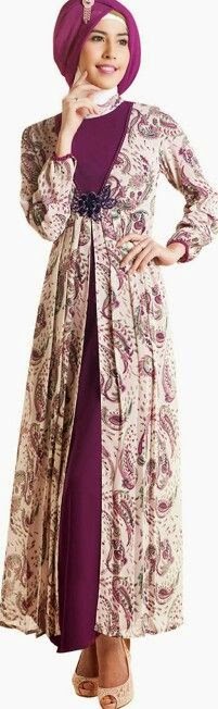 Model Baju Muslim Batik Wanita Modern