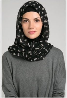 Koleksi Hijab Modern Terbaru Untuk Kuliah 