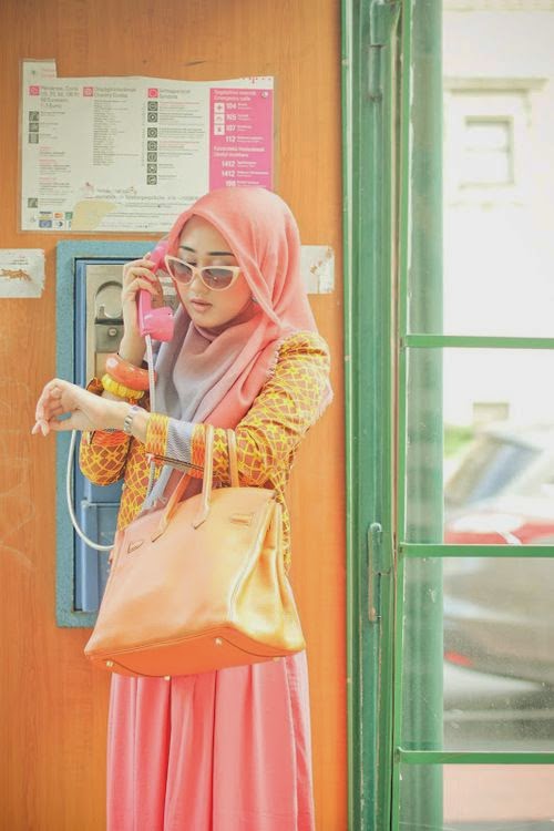 Model Baju Muslim Wanita Kerja Terbaru